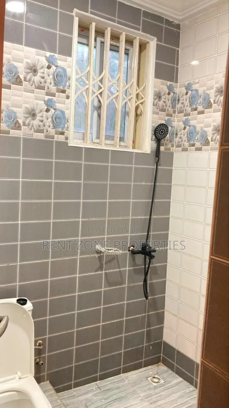 3bdrm Apartment in Sowutwuom for rent