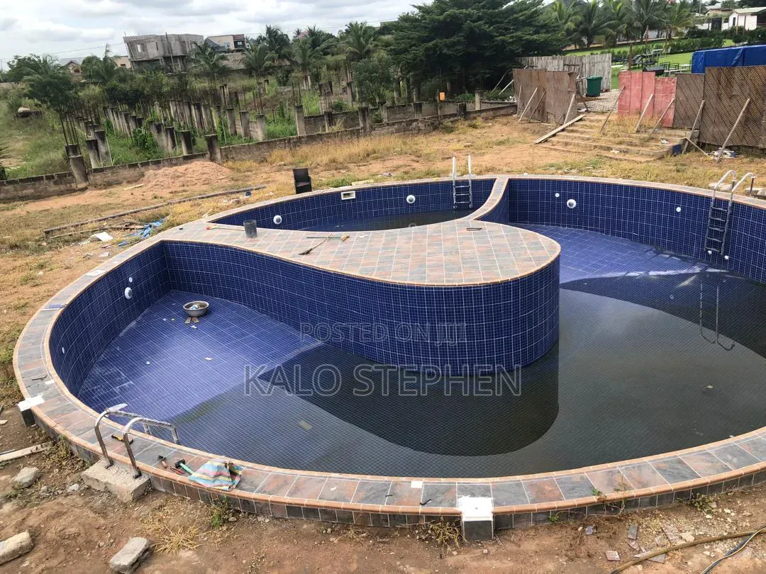 Swimming Pool Contractor