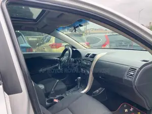 Toyota Corolla 1.8 Advanced 2009 Silver