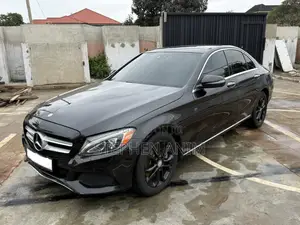 Mercedes-Benz C300 Base Sedan RWD (2.0L 4cyl 7A) 2017 Black