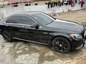 Mercedes-Benz C300 Base Sedan RWD (2.0L 4cyl 7A) 2017 Black