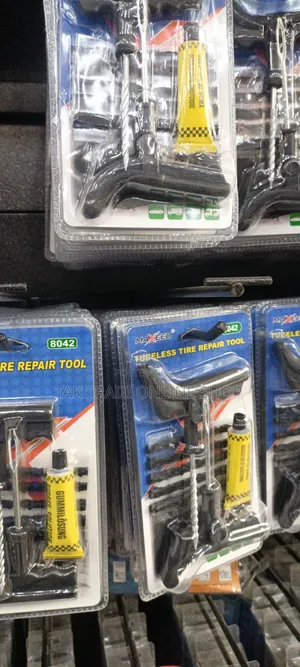 Tubeless Tire Repair Tool