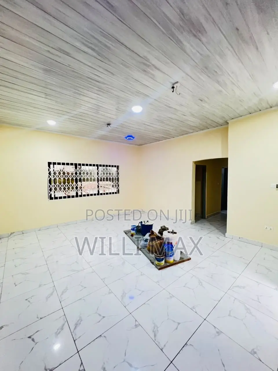2bdrm Apartment in Danfa for rent