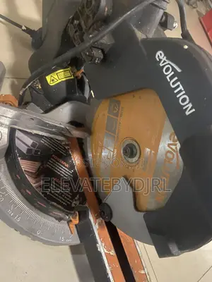 Evolution R210CMS: Compound Miter Saw (Laser)