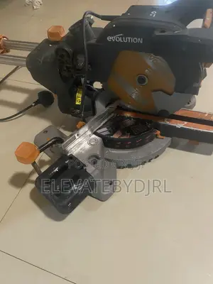 Evolution R210CMS: Compound Miter Saw (Laser)
