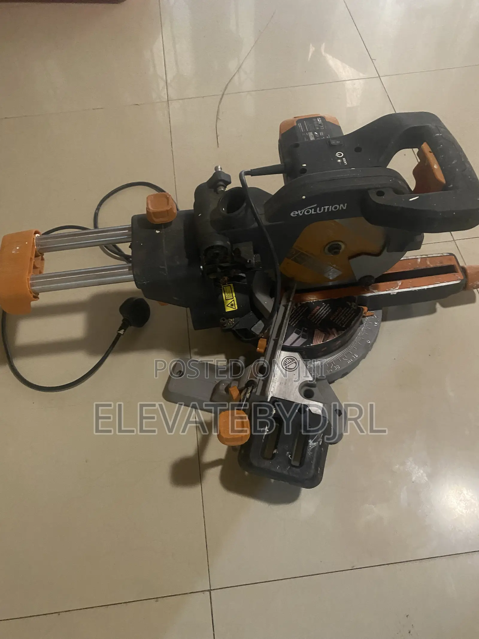 Evolution R210CMS: Compound Miter Saw (Laser)