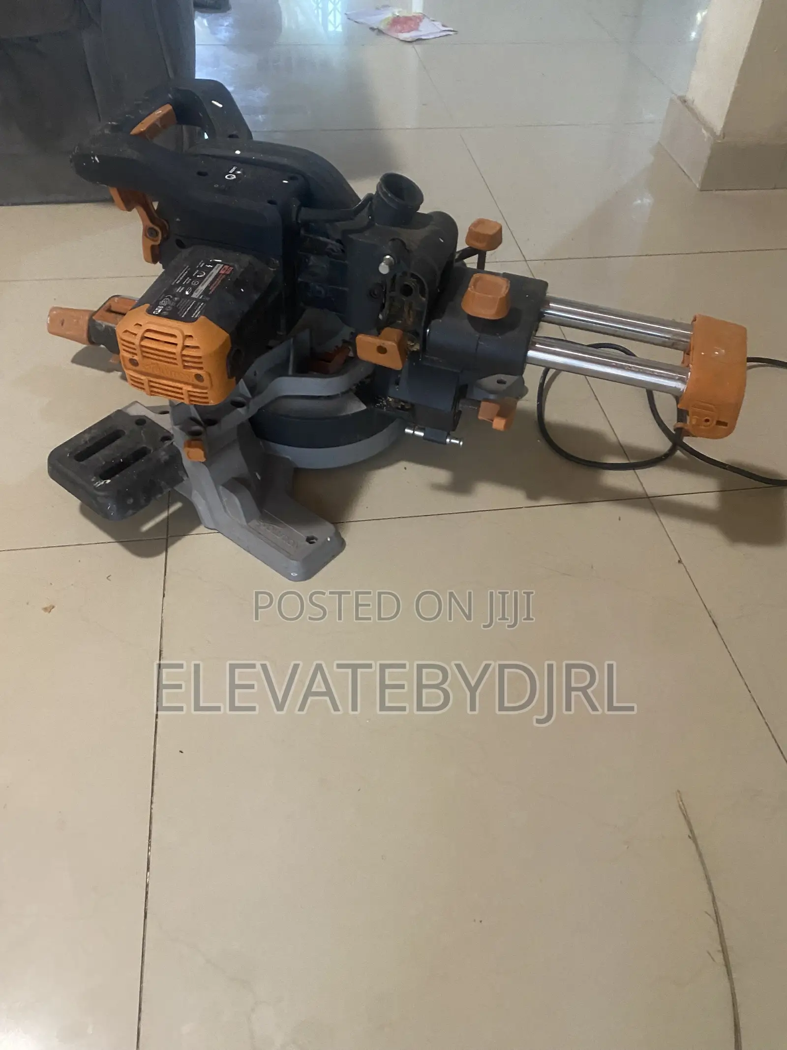 Evolution R210CMS: Compound Miter Saw (Laser)
