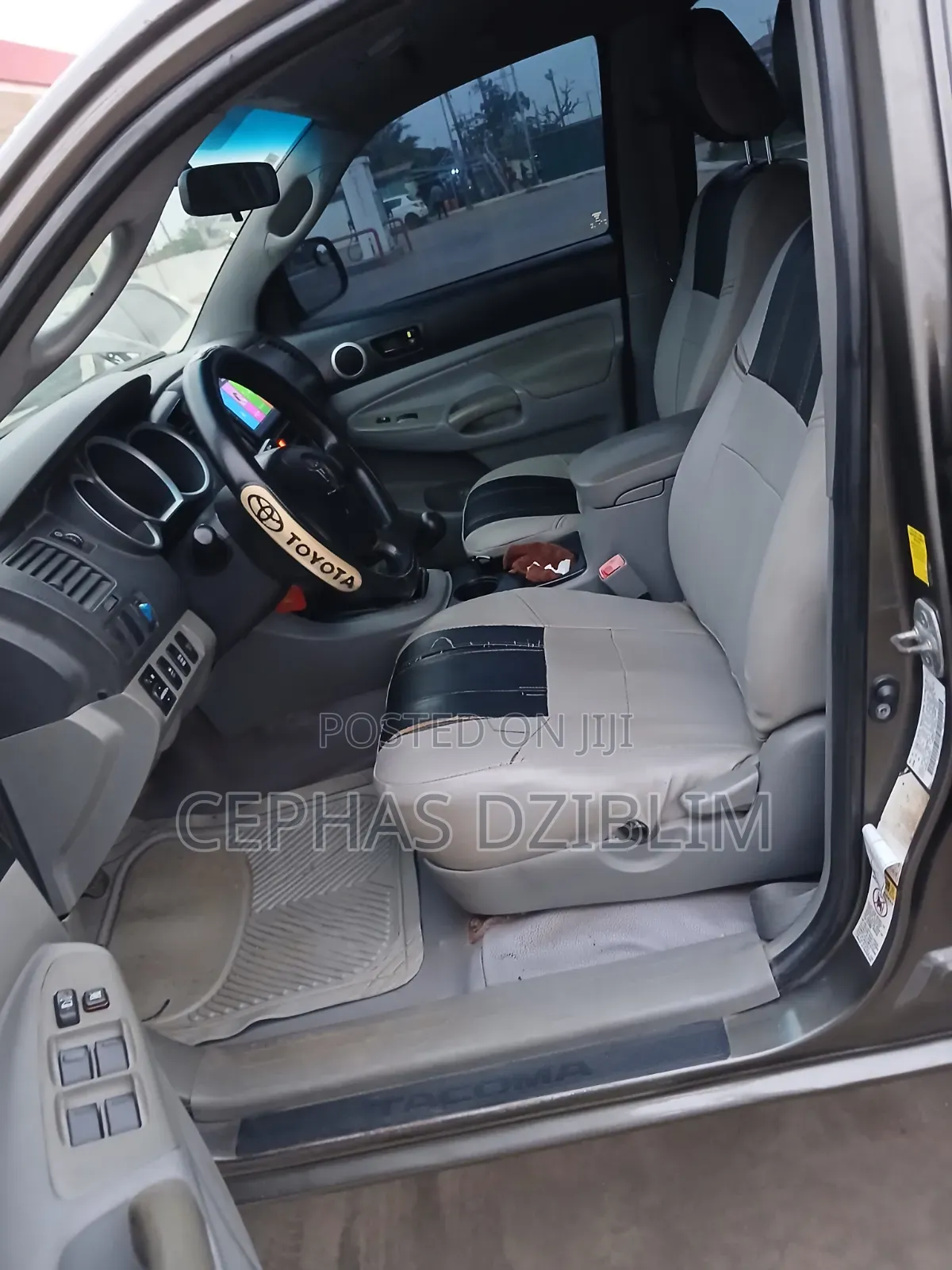 Toyota Tacoma 2010 Gray