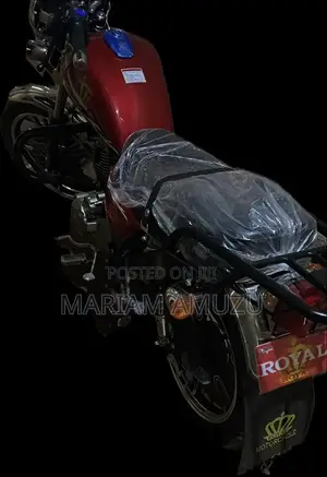 New Royal RY150 2016 Red