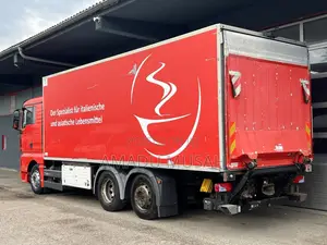 Refrigerator Truck