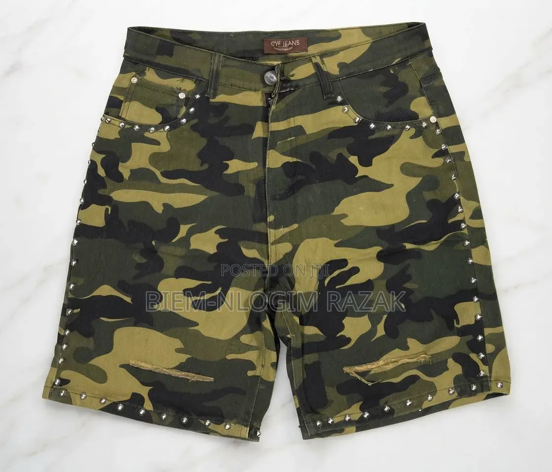High Quality Camouflage Cargo Shorts Available in Stock