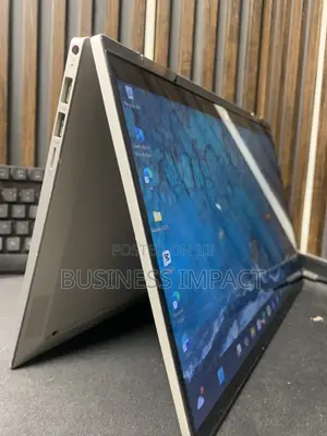 Laptop HP Pavilion 14 x360 2-in-1 8GB Intel Core i3 SSD 256GB