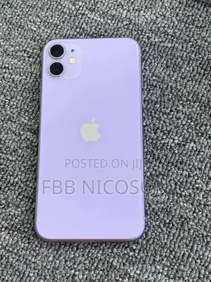 Apple iPhone 11 64 GB Purple