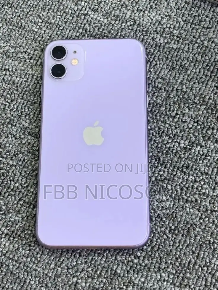 Apple iPhone 11 64 GB Purple