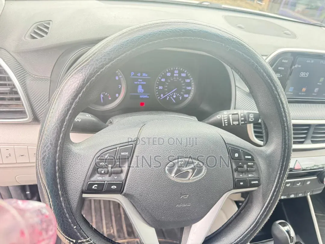 Hyundai Tucson Limited FWD 2019 Silver