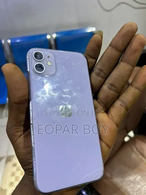 Apple iPhone 11 64 GB Purple