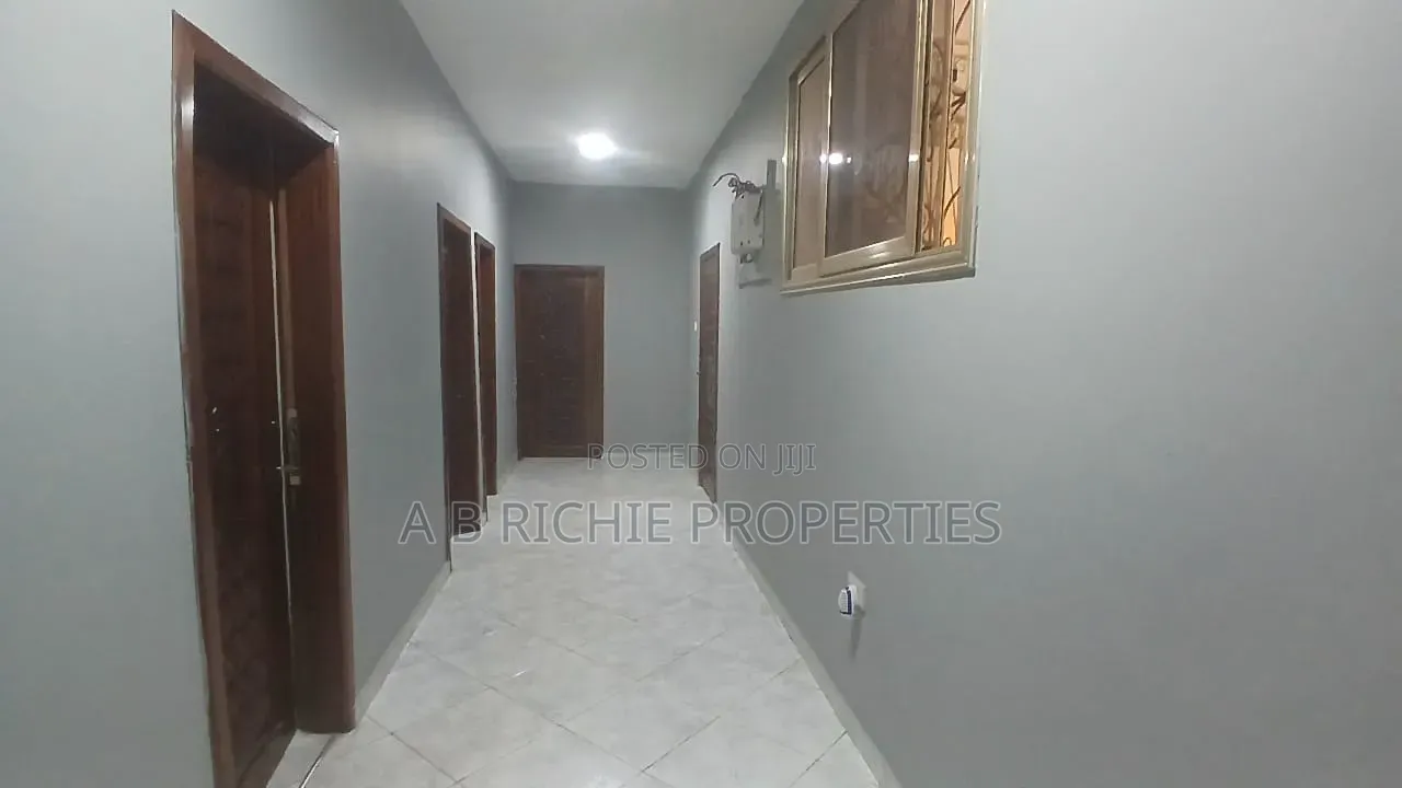 6bdrm House in Pillar 2 for rent