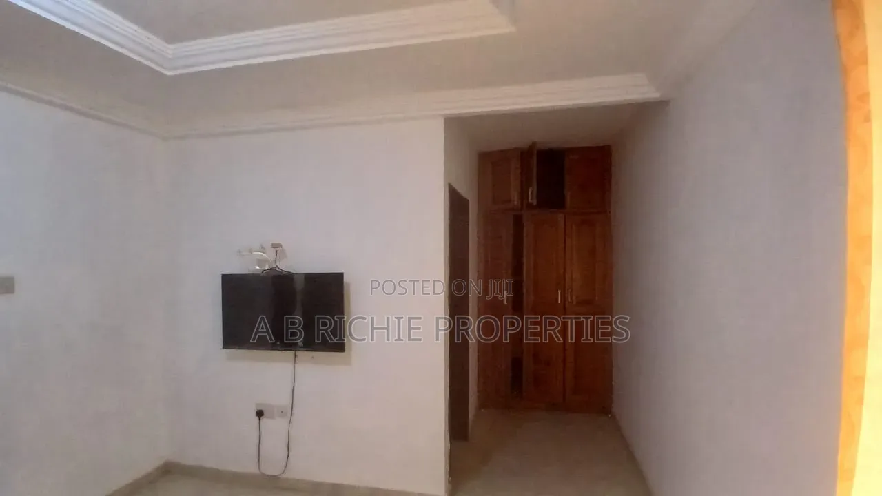 6bdrm House in Pillar 2 for rent
