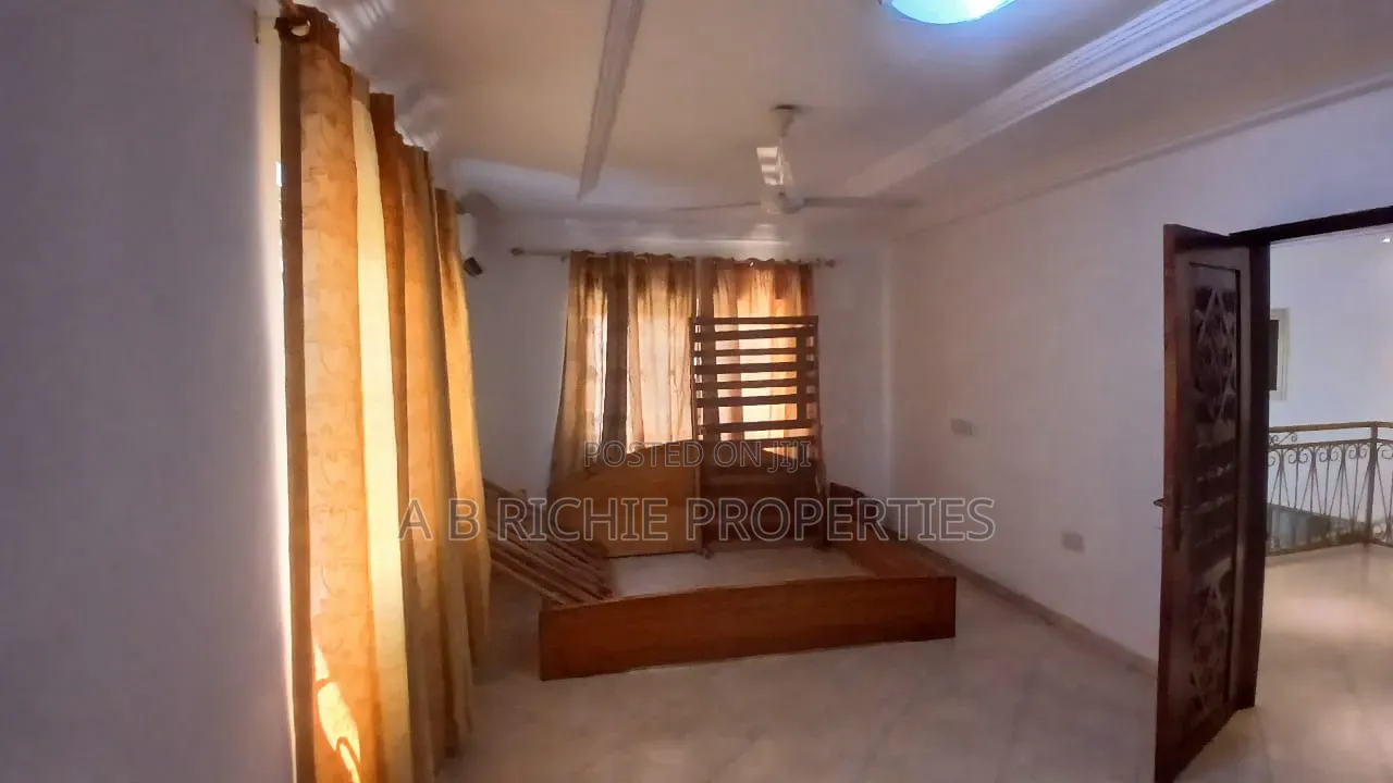 6bdrm House in Pillar 2 for rent