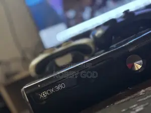 Xbox 360 Slim