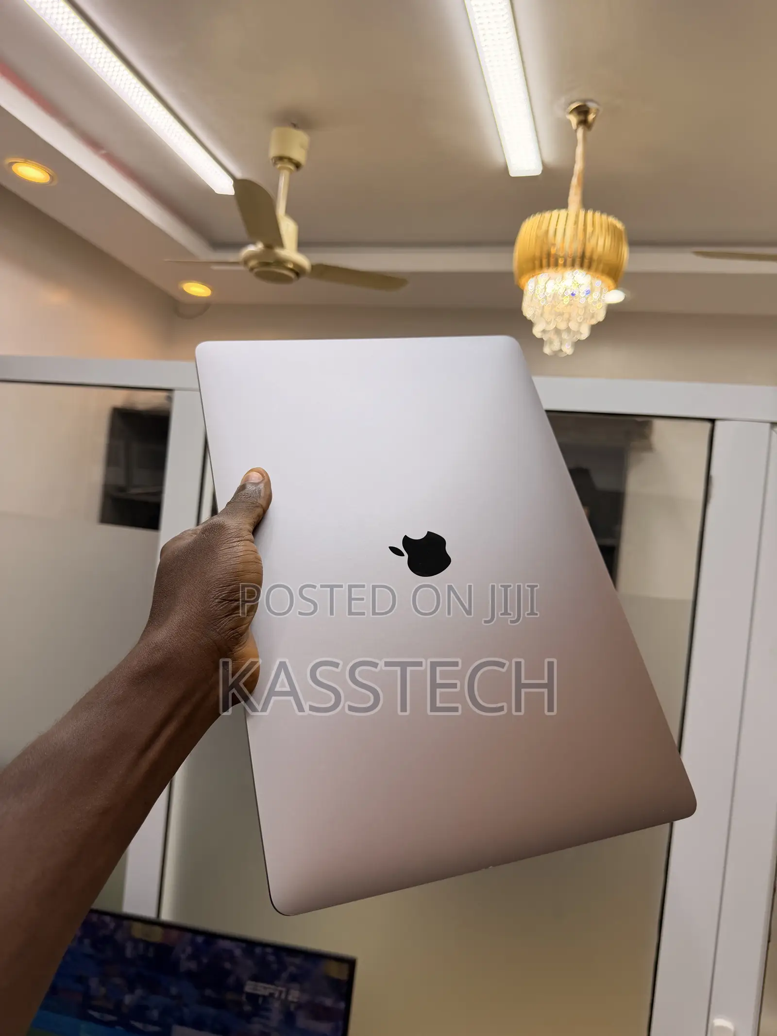 Laptop Apple MacBook Pro 2019 16GB Intel Core i7 SSD 512GB