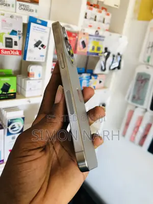 Apple iPhone 15 Pro Max 256 GB Gold