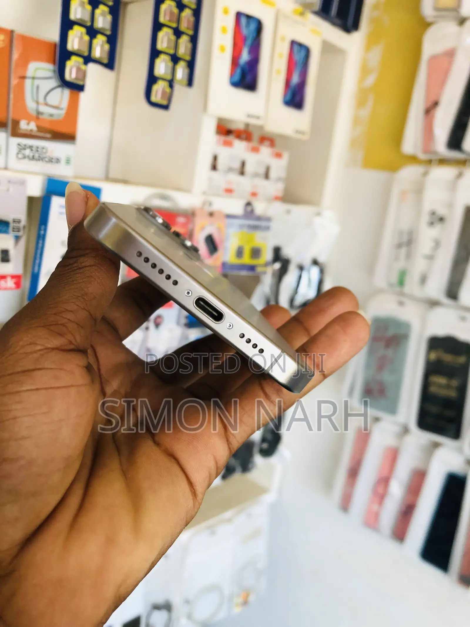 Apple iPhone 15 Pro Max 256 GB Gold