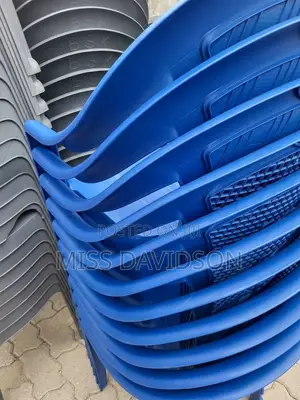Plastic Chairs for Sale