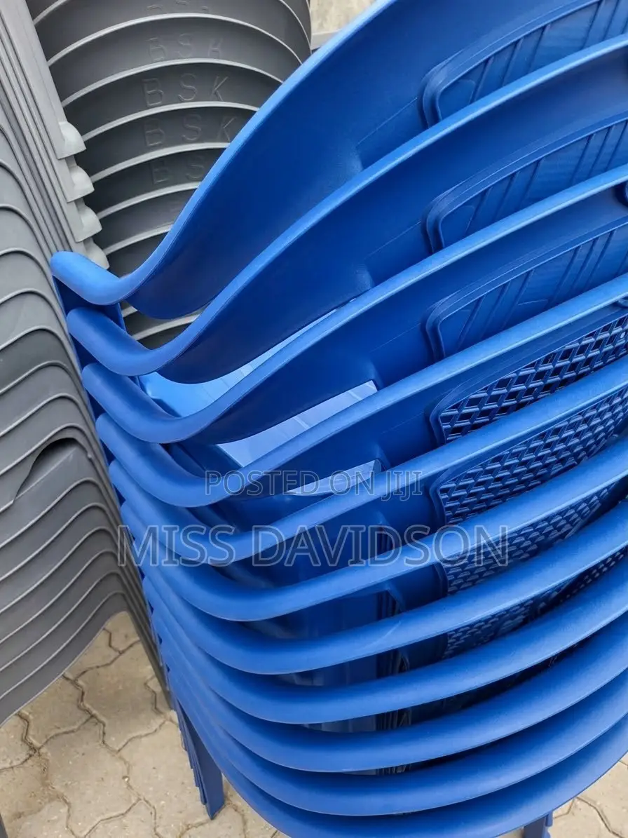 Plastic Chairs for Sale