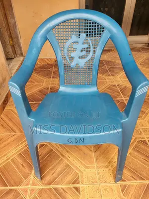 Plastic Chairs for Sale