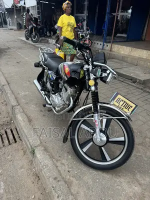 New Royal Enfield Bullet 350 2026 Black