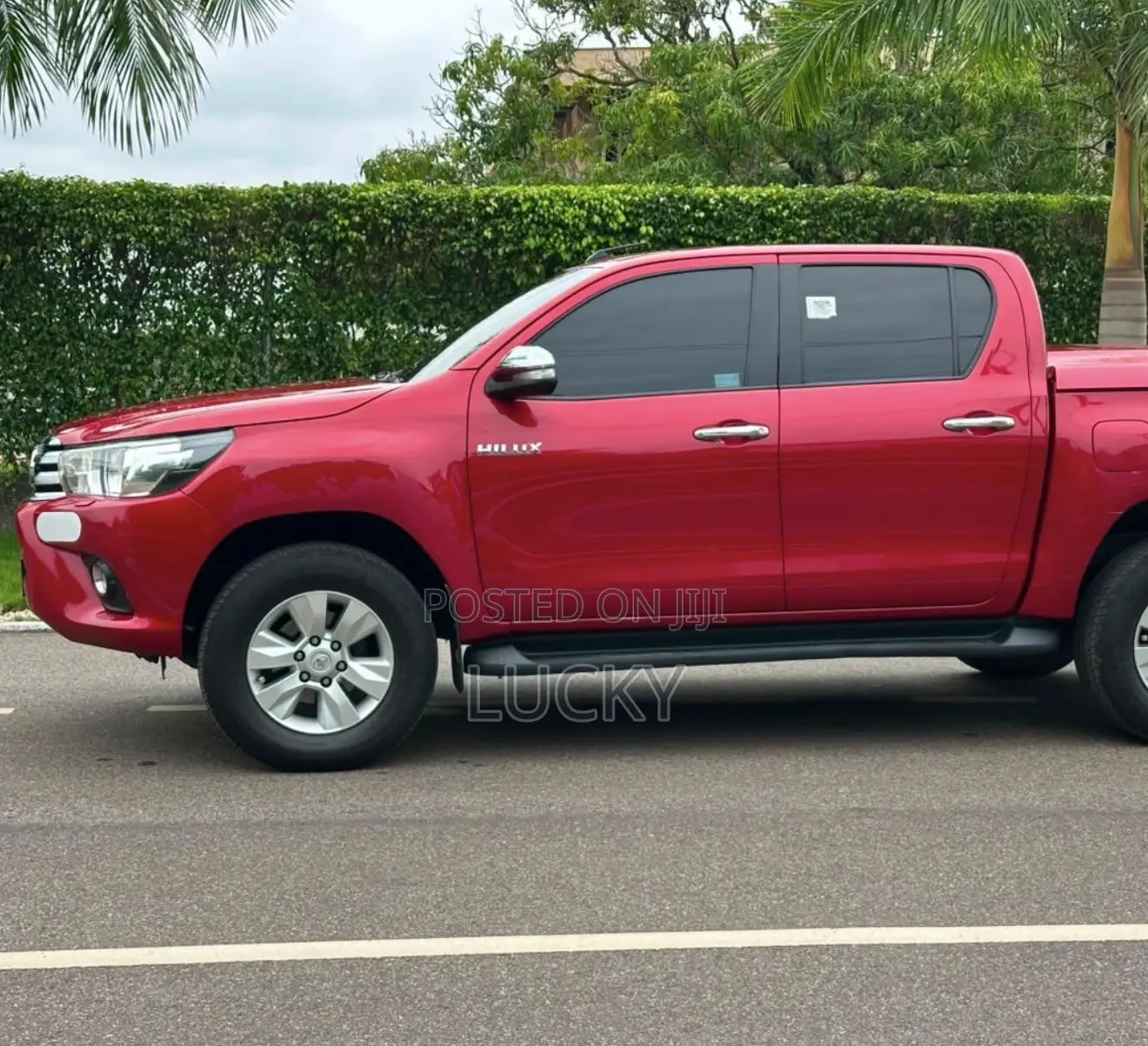Toyota Hilux 2017 Red