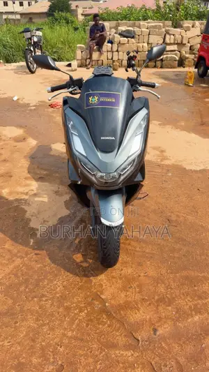 Honda 2021 White
