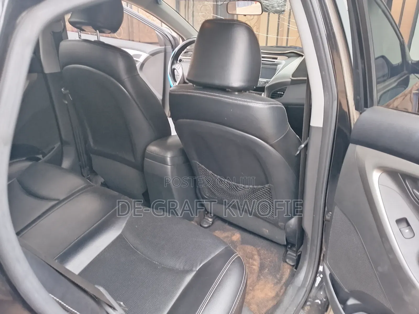 Hyundai Avante 2014 Black