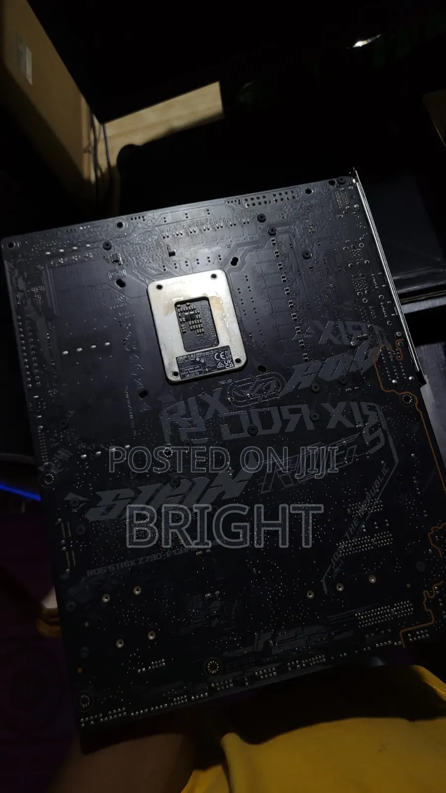ASUS Strix Z790-F DDR5 Gaming Motherboard (Faulty / for Repair)