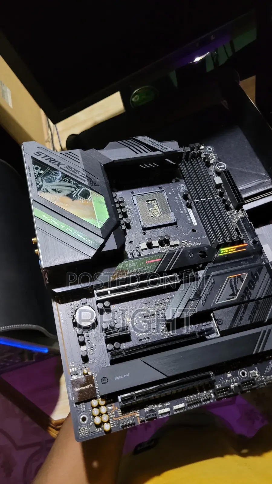 ASUS Strix Z790-F DDR5 Gaming Motherboard (Faulty / for Repair)