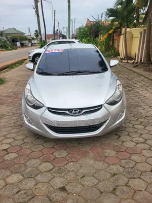 Hyundai Avante 2013 Silver
