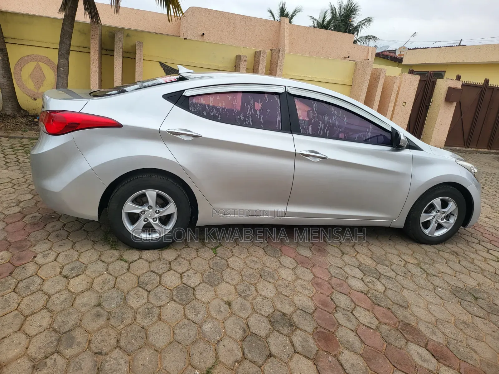 Hyundai Avante 2013 Silver
