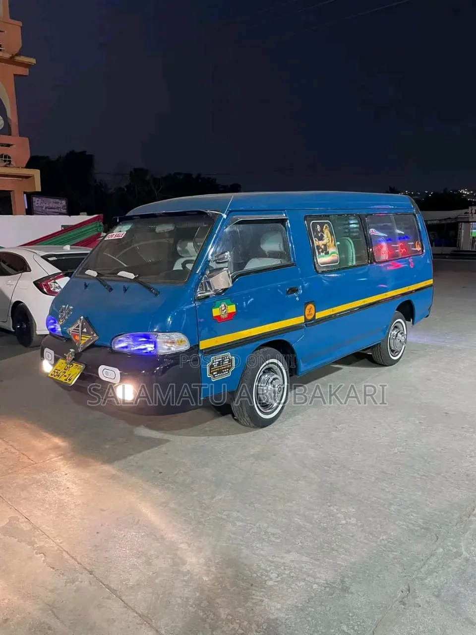 Hyundai H-100 2002 Blue