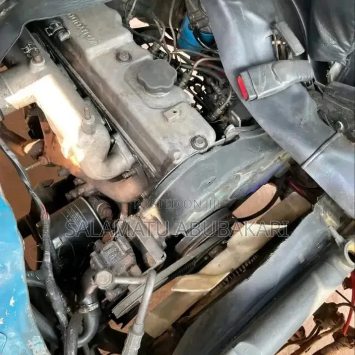 Hyundai H-100 2002 Blue