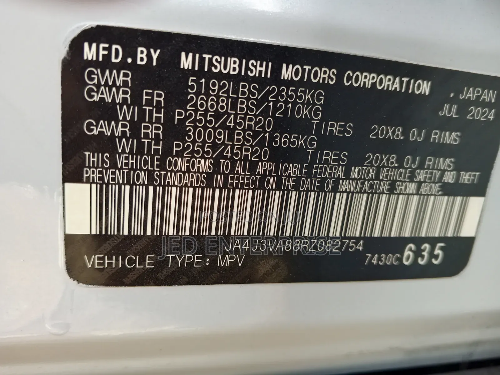 Mitsubishi Outlander 2024 White