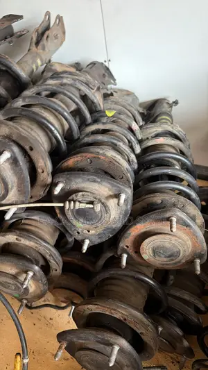 Toyota Voxy, Sienta, Vitz, Corolla, Camry, RAV4, Highlander Parts.