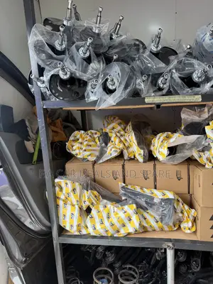 Toyota Voxy, Sienta, Vitz, Corolla, Camry, RAV4, Highlander Parts.