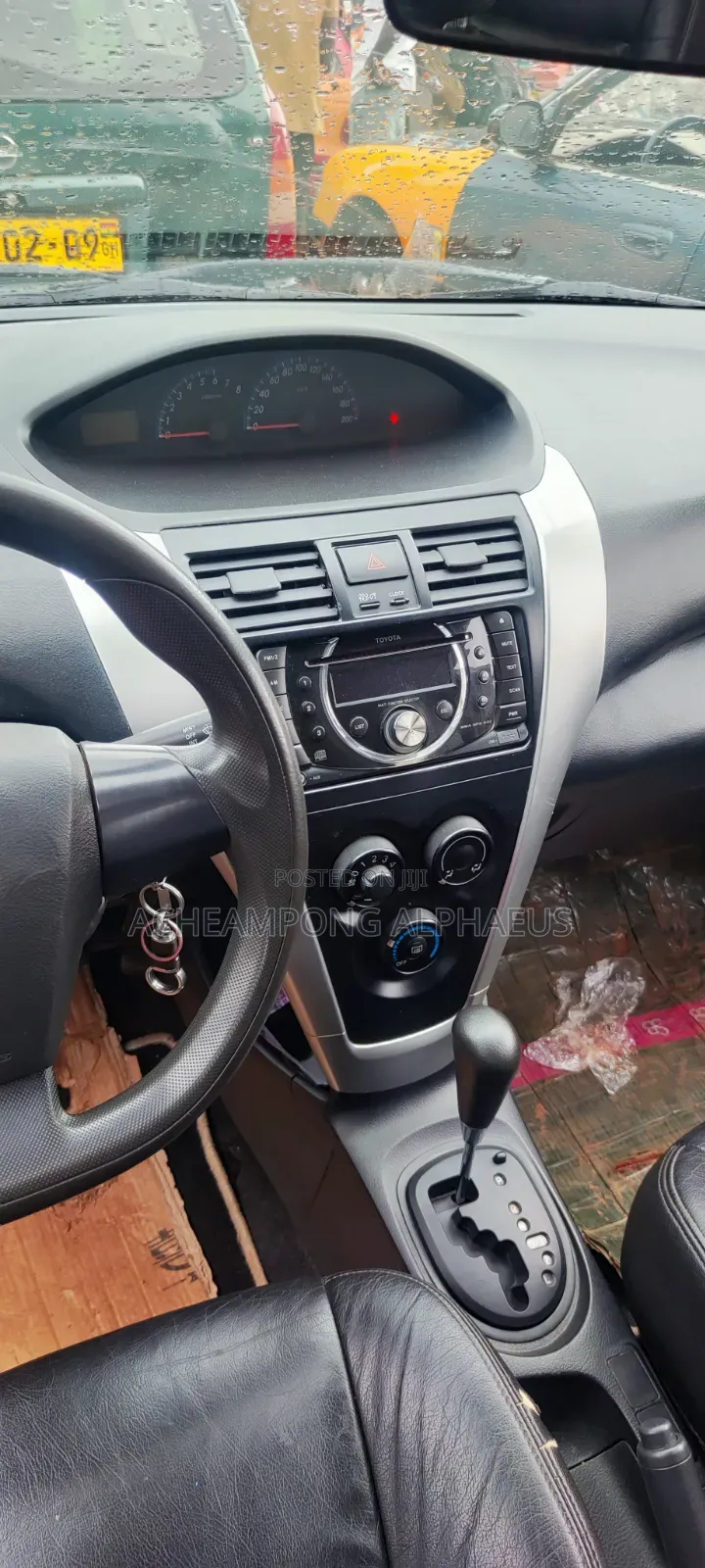 Toyota Vios 2010 Silver