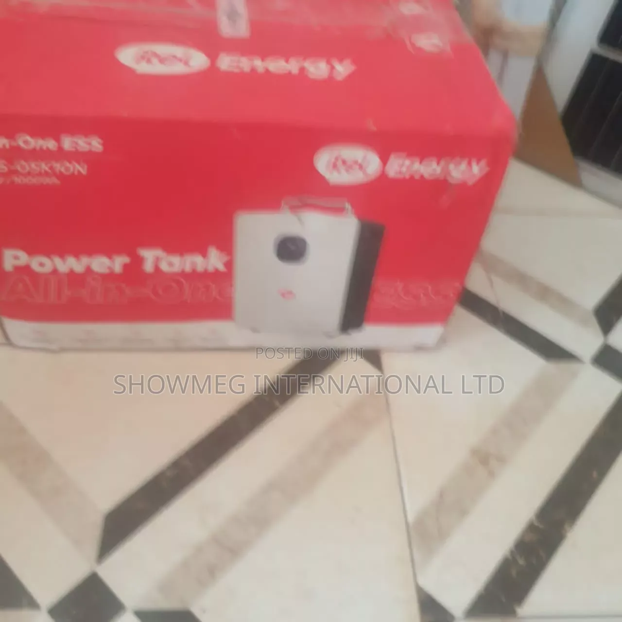Itel 500w Solar Power System and Accessories