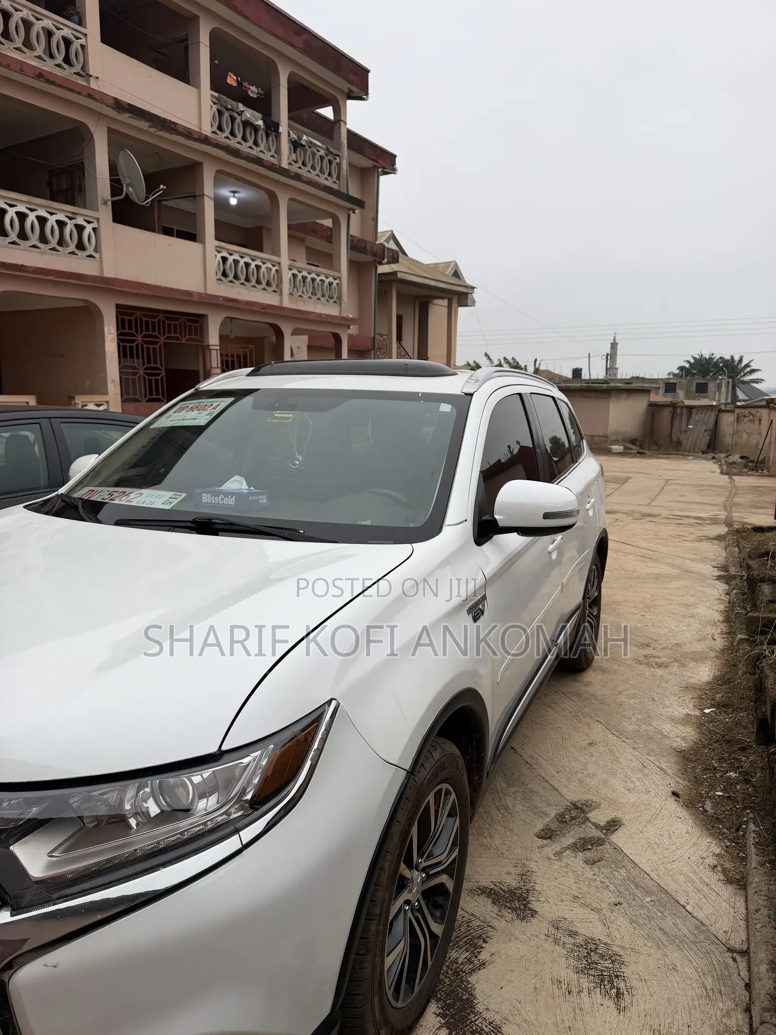 Mitsubishi Outlander 2018 White