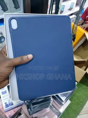 A16 11th Generation Apple iPad Smart Case With Pencil Slot Blue Black