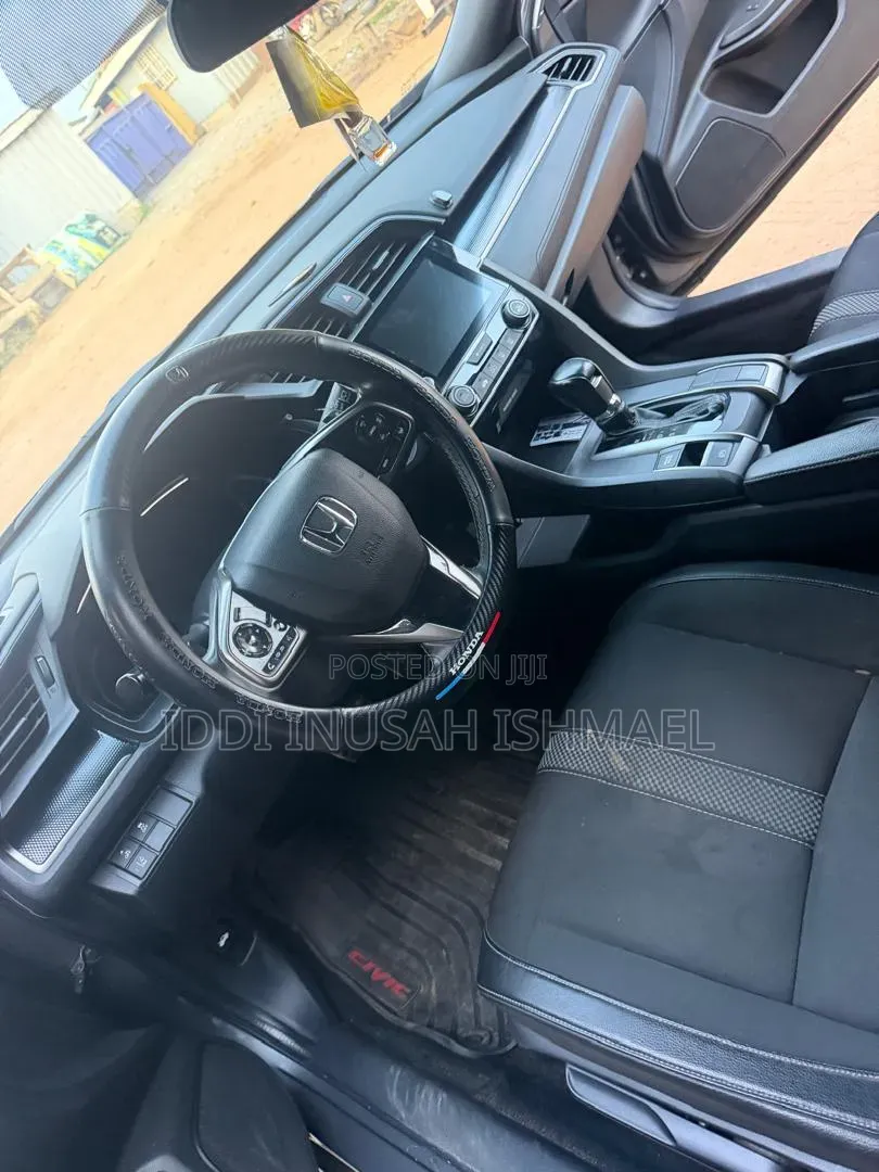 Honda Civic 2021 Gray