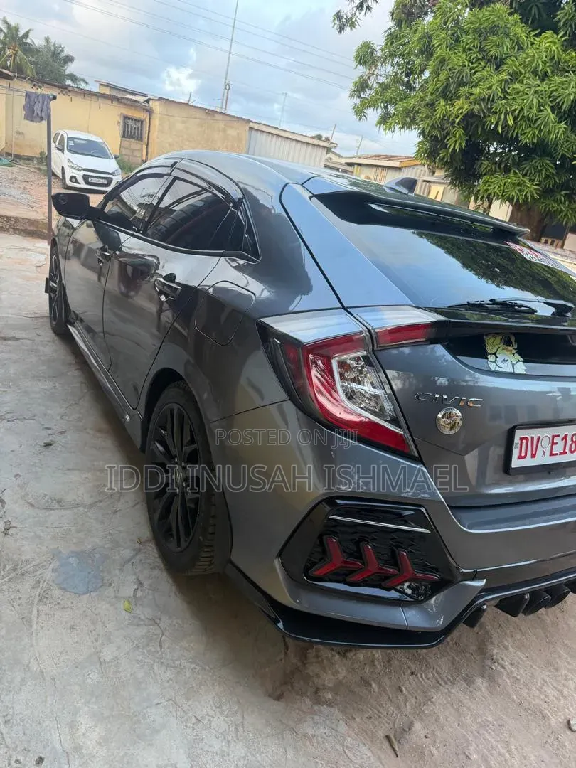 Honda Civic 2021 Gray