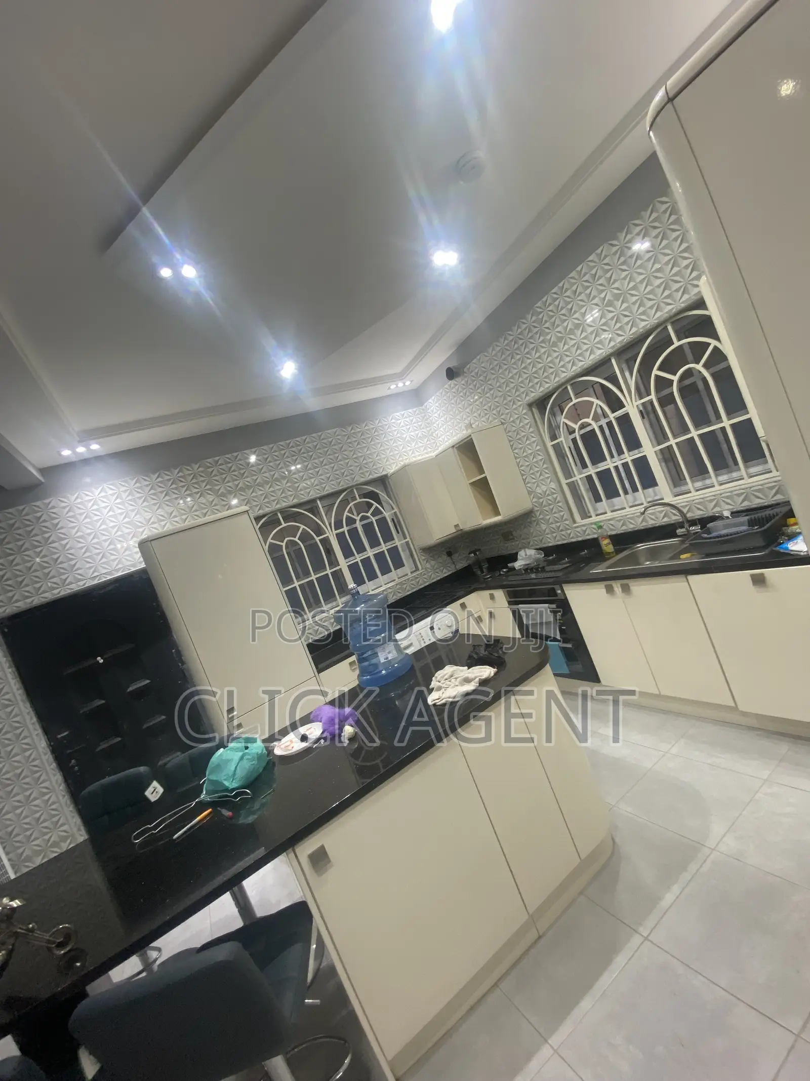 4bdrm House in East Legon Otinshie, American House for rent